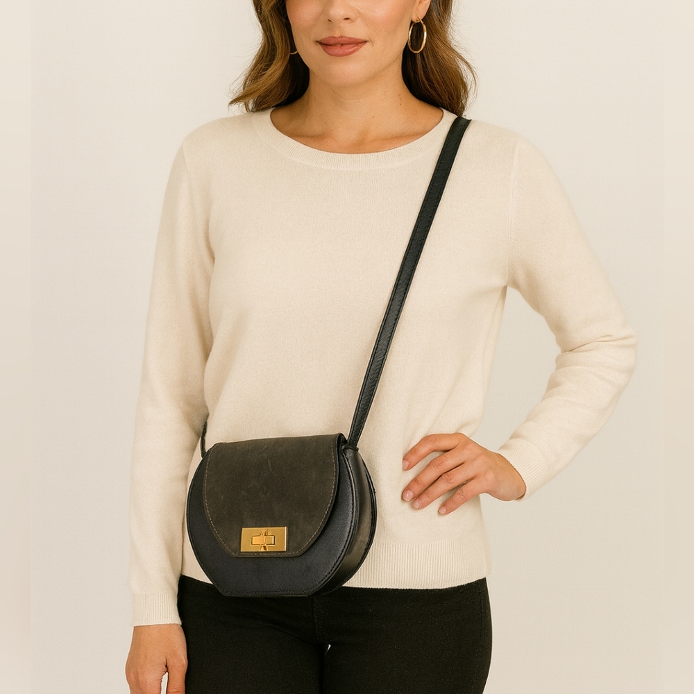 Joanna Maxham black leather crossbody adjustable strap bag
